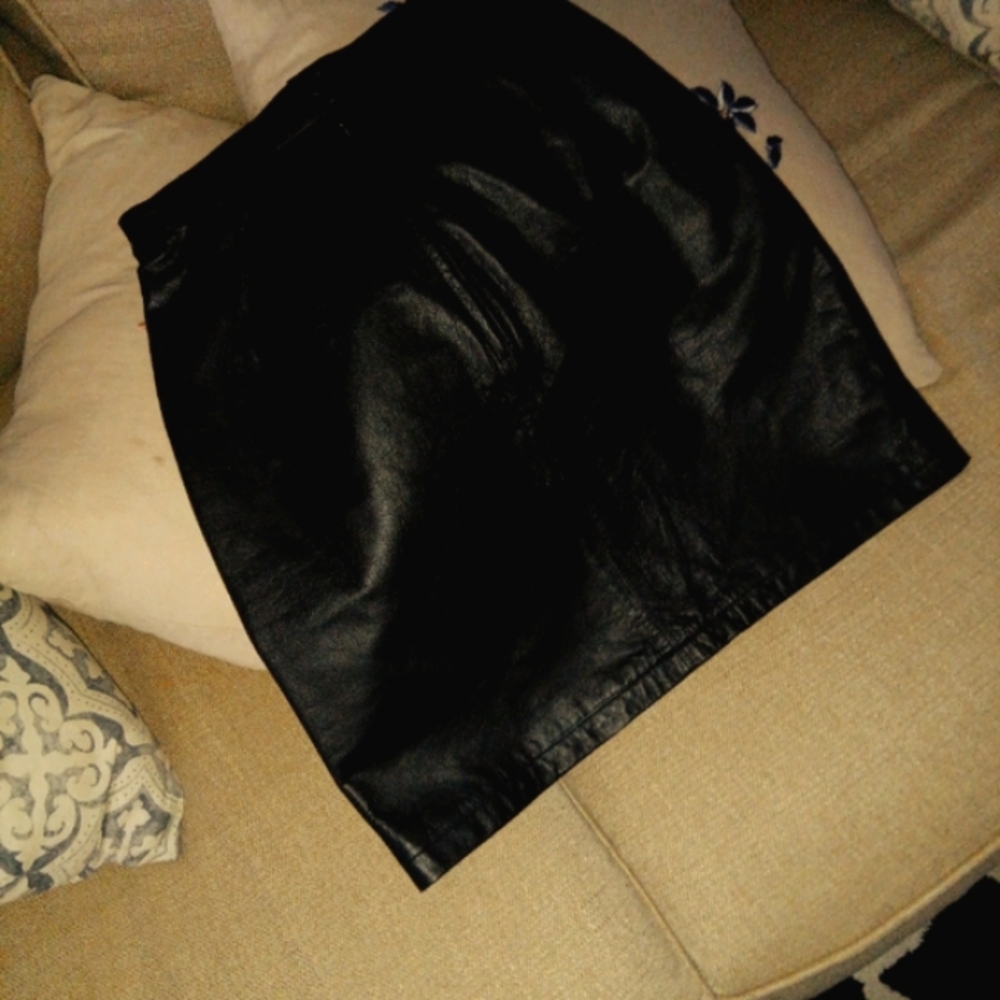 Black Wilson's leather skirt